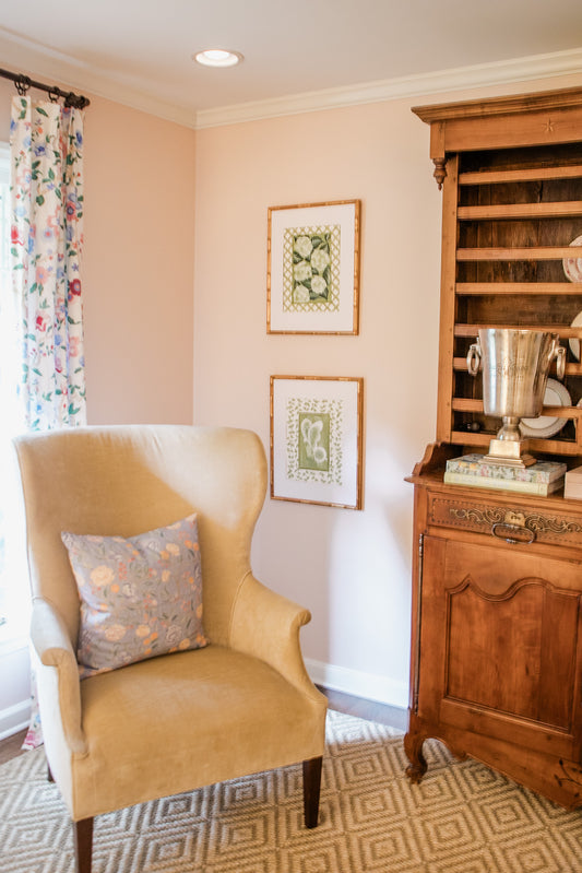 How to Choose the Perfect Artwork for Your Living Space: Tips from Interior Designers